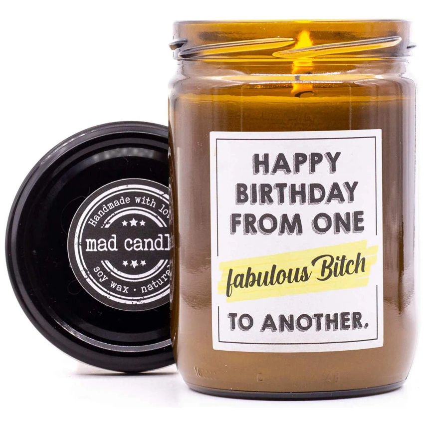 Świeca na prezent sojowa zapachowa Mad Candle 360 g - Happy Birthday From One Fabulous Bitch To Another