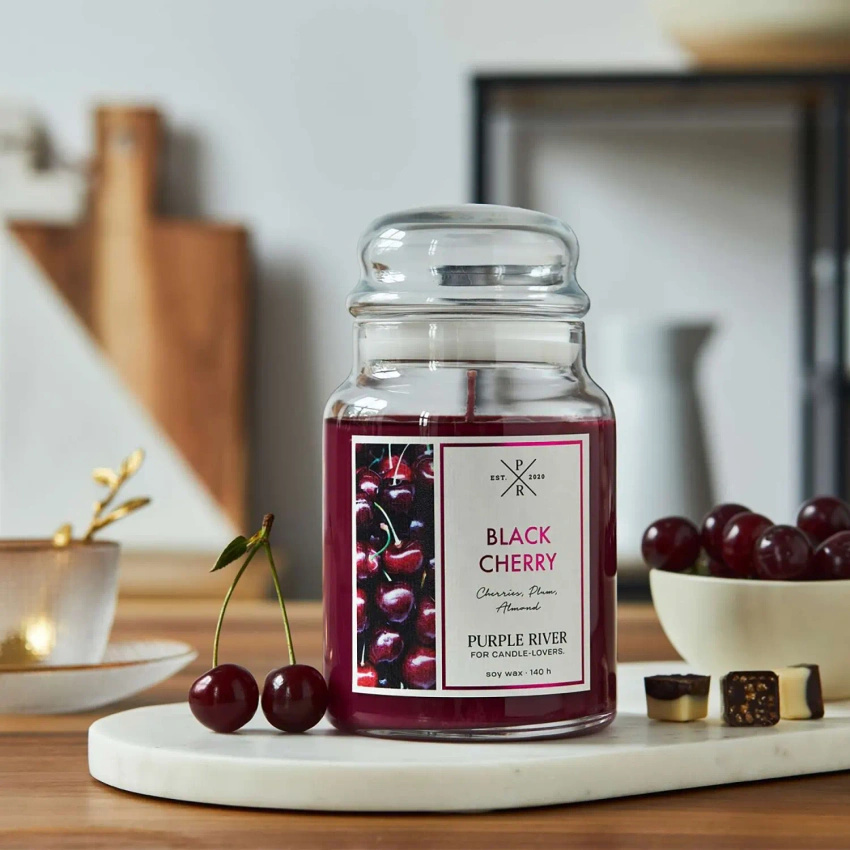 Vela de soja perfumada Black Cherry Purple River 623 g