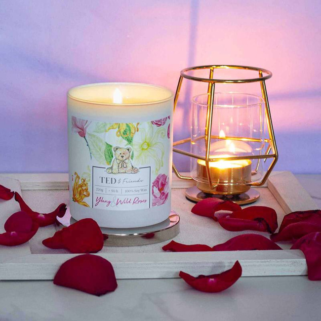 Soy scented candle in glass floral - Ylang Wild Roses Ted Friends