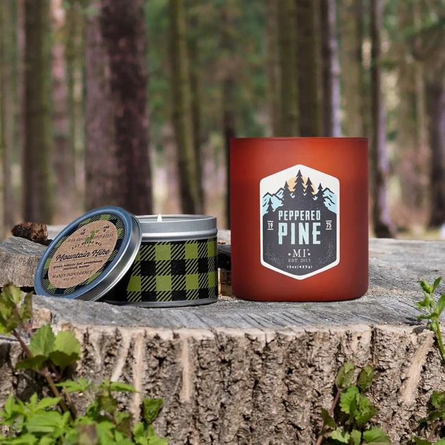 Vela perfumada para hombre Peppered Pine Colonial Candle