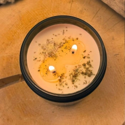Świeca zapachowa sojowa CBD w szkle Relax Dragonfruit Kush Candle Brothers 350 g