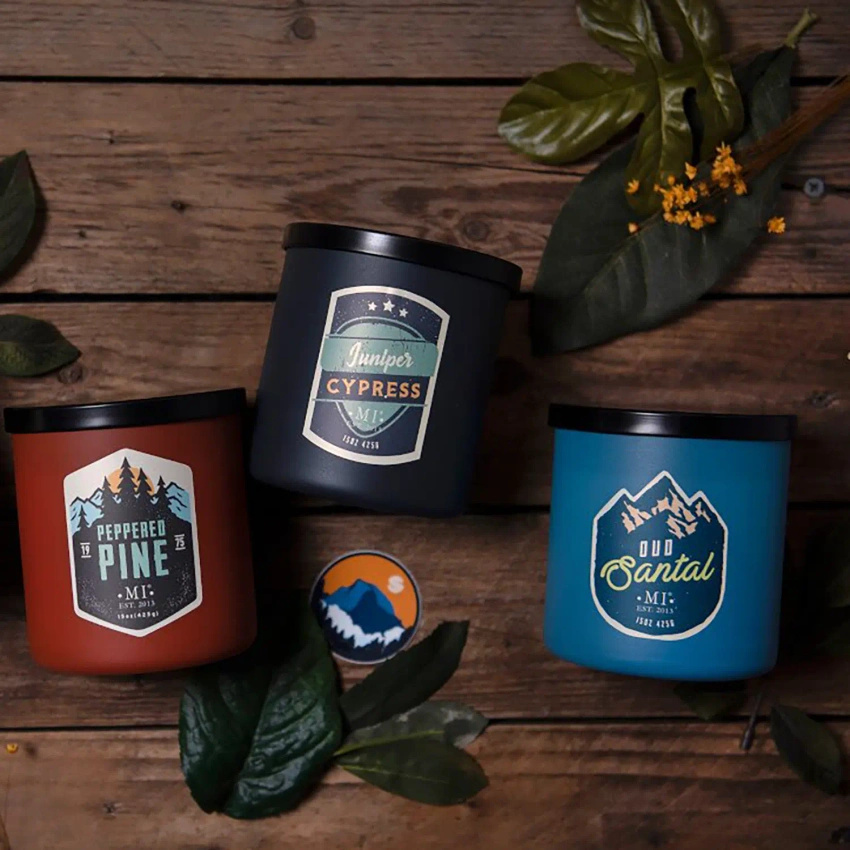 Colonial Candle Manly Indulgence All American bougie parfumée au soja 15 oz 425 g - Juniper Cypress