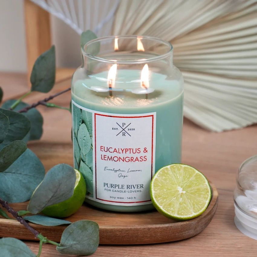 Soy scented candle Eucalyptus Lemongrass Purple River 623 g