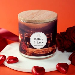 Candle World vela perfumada de soja para san valentín 3 mechas Falling in Love 460 g