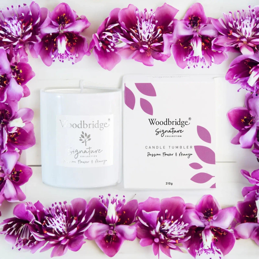 Vela perfumada de regalo fruta de la pasión exótica Passion Flower Mango 310 g Woodbridge