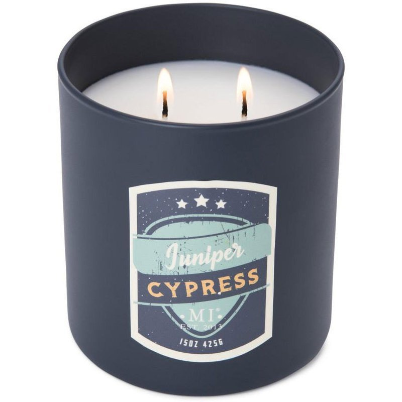 Colonial Candle Manly Indulgence All American bougie parfumée au soja 15 oz 425 g - Juniper Cypress