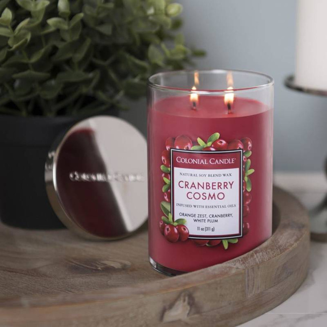 Doftljus med eteriska oljor Cranberry Cosmo Colonial Candle